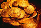 华尔街多家投行涉嫌操纵金价 金价或被压低1/3